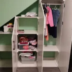 Ein Maßgefertigter Schrank Für Unter Einer Dachschräge | Tosize.de Throughout Kleiderschrank Dachschräge Selber Bauen