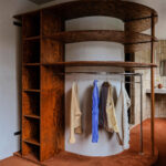 Kleiderschrank Für Kleine Räume: Fünf Platzsparende Ideen | Ad Magazin Within Kleiderschrank Für Kleine Räume