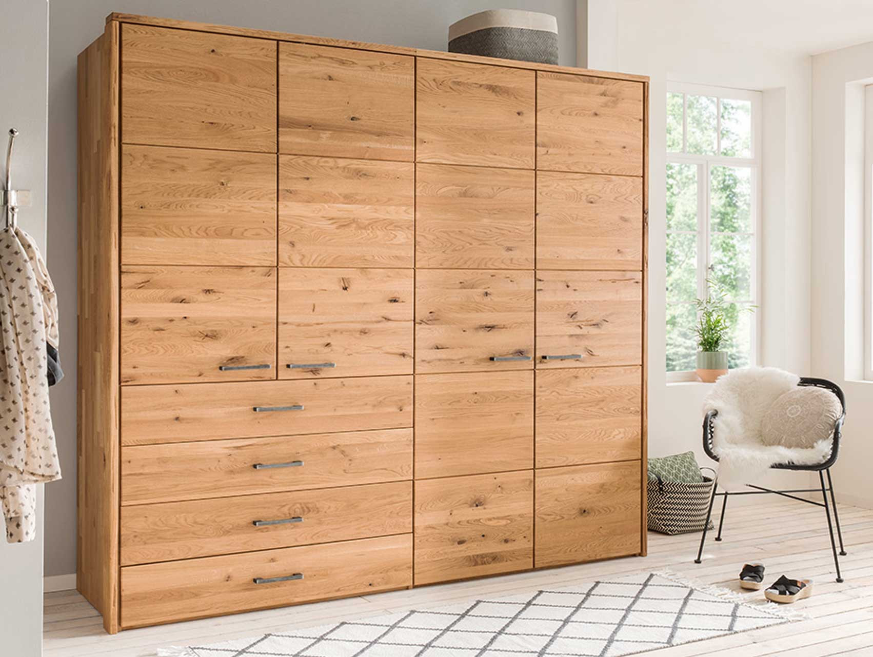 Kleiderschrank - Massiv - 4M Massivholz-Möbel Tübingen throughout Massiv Kleiderschrank
