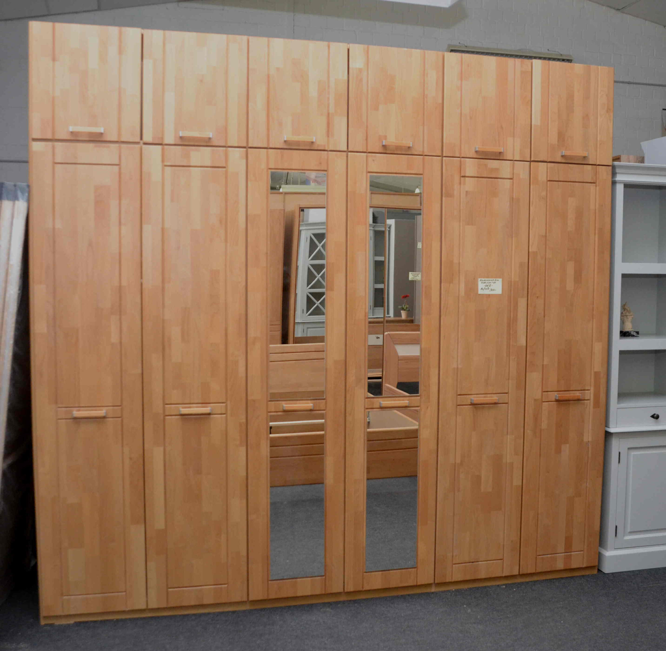 Kleiderschrank Mit Aufsatz, Erle Teilmassiv, Sonderanfertigung inside Kleiderschrank Mit Aufsatz