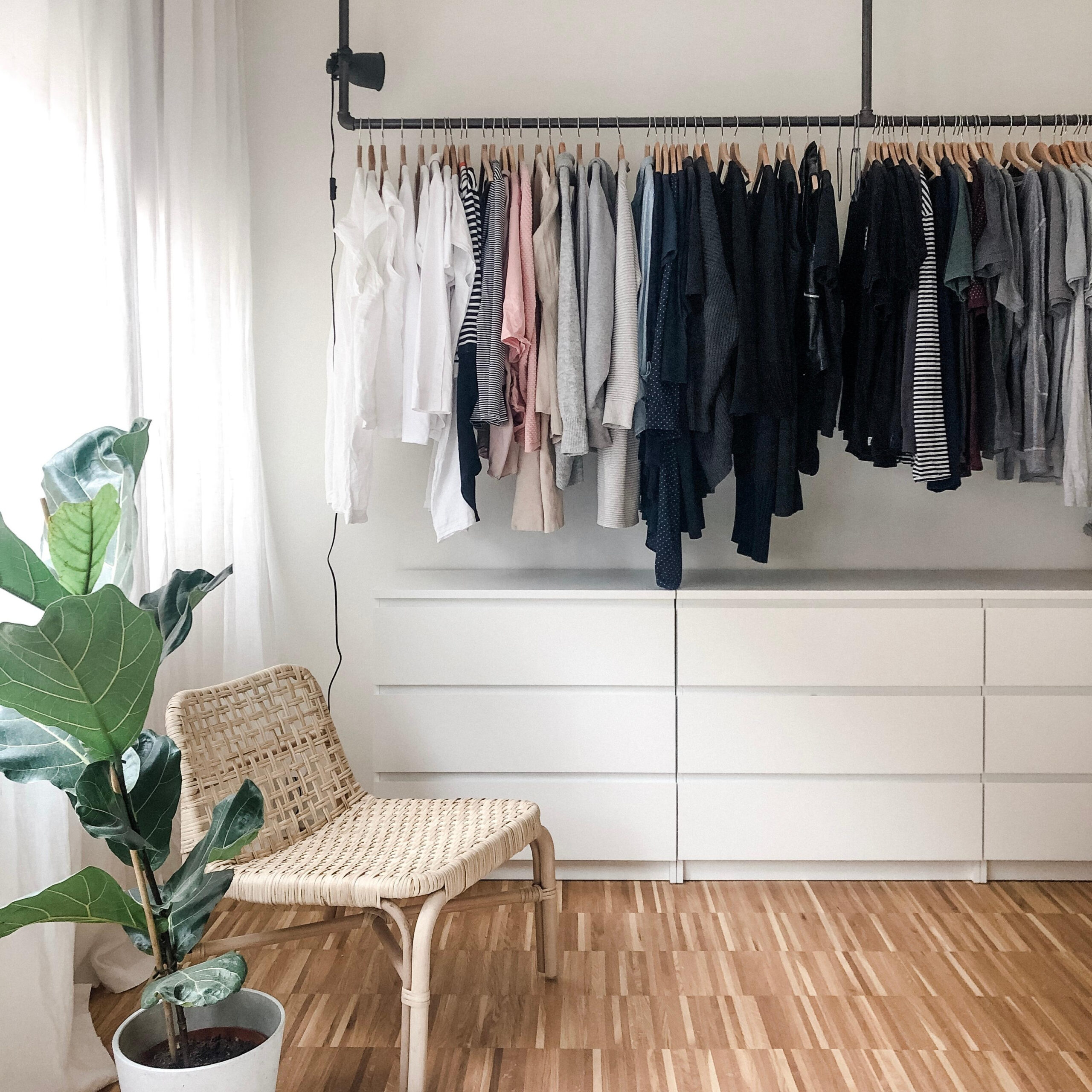 Kleiderstange Statt Kleiderschrank: So Funktioniert'S! with regard to Alternative Kleiderschrank