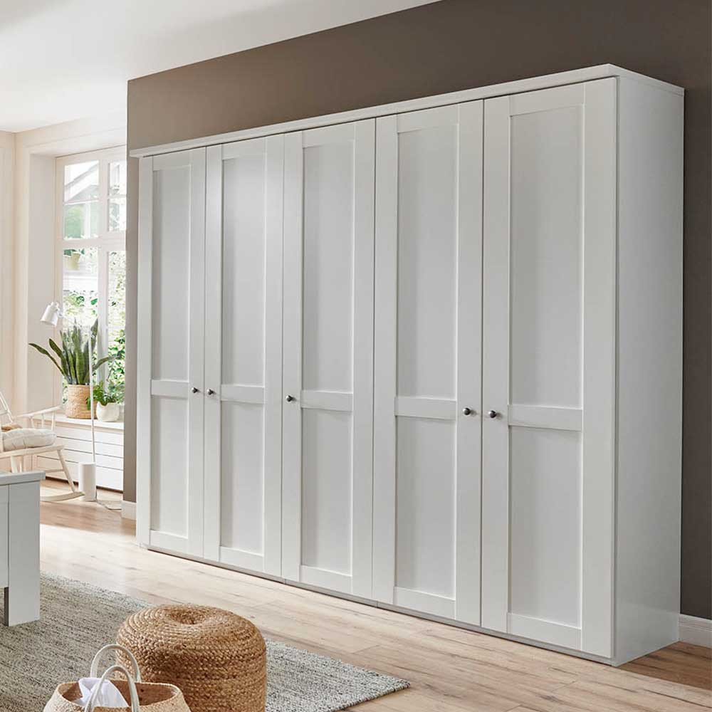 Weißer Kleiderschrank 5-Türig Flinn Höhe: 216 / Tiefe: 58 pertaining to Kleiderschrank 5 Türig